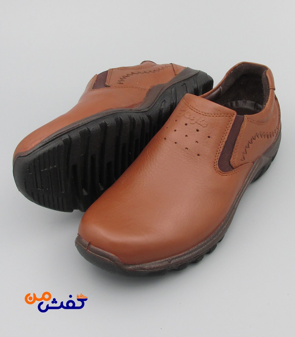 کفش طبی مردانه فرزین مدل کلارک کشی رنگ قهوه ای روشن کد 1227