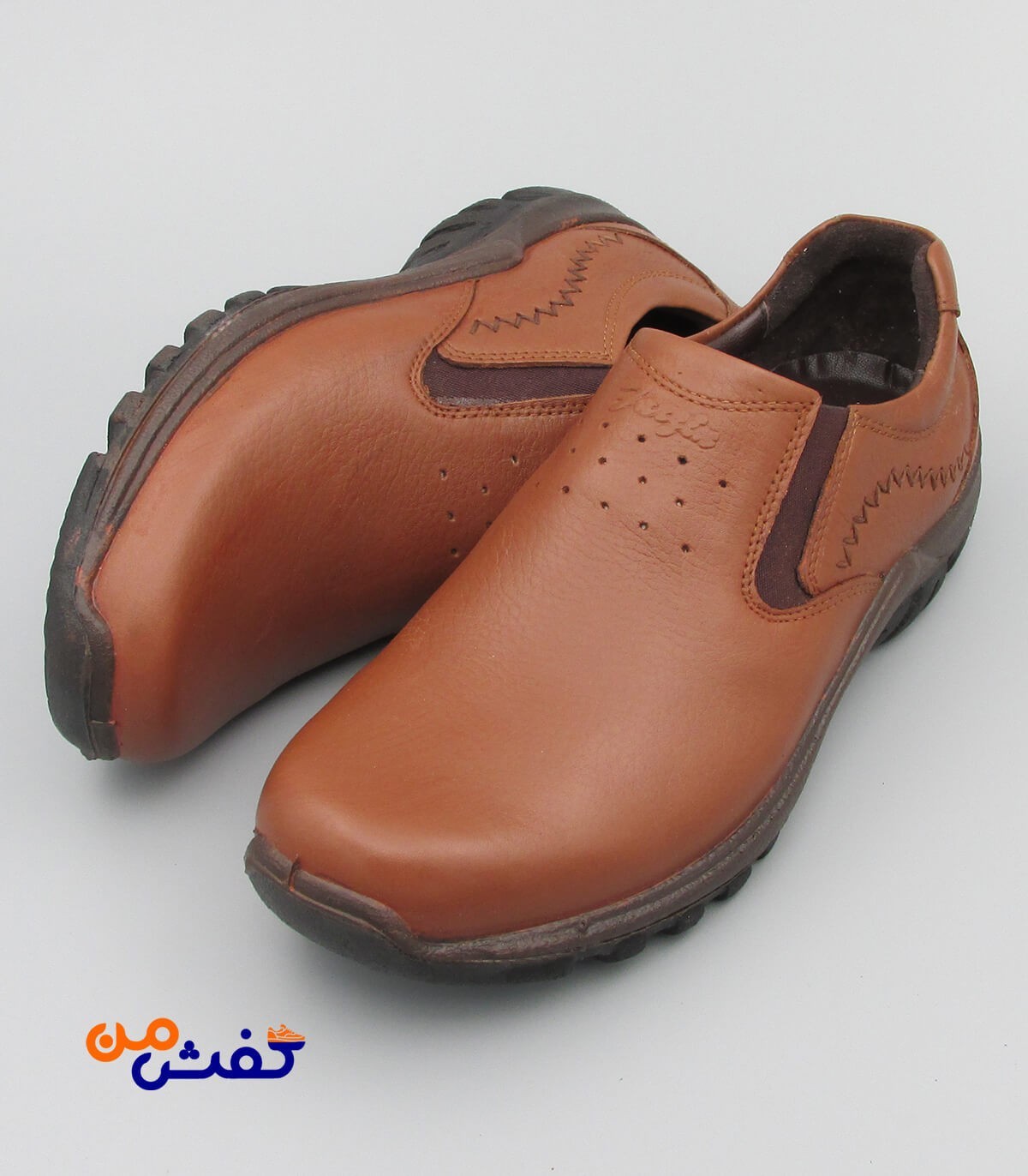 کفش طبی مردانه فرزین مدل کلارک کشی رنگ قهوه ای روشن کد 1227